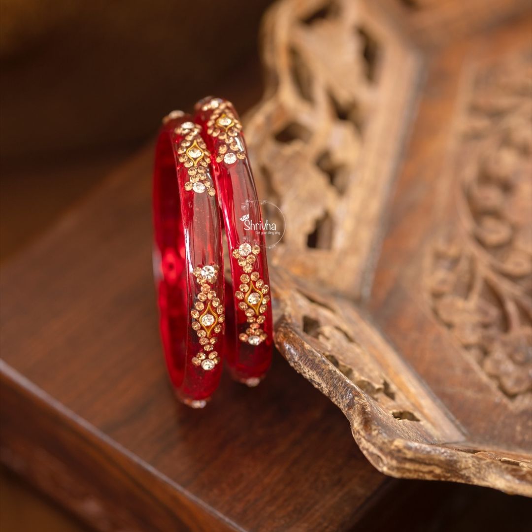 Majestic Hues – Glass Bangles with Stonework (2 Pcs)