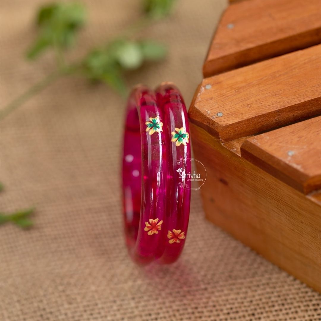 Luminous Layers – Glass Bangles for a Minimalist Look (2 Pcs)