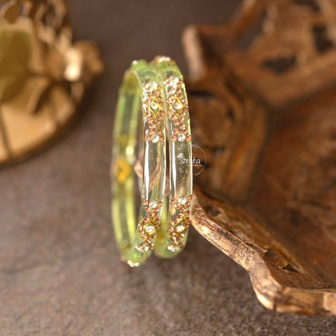Majestic Hues – Glass Bangles with Stonework (2 Pcs)
