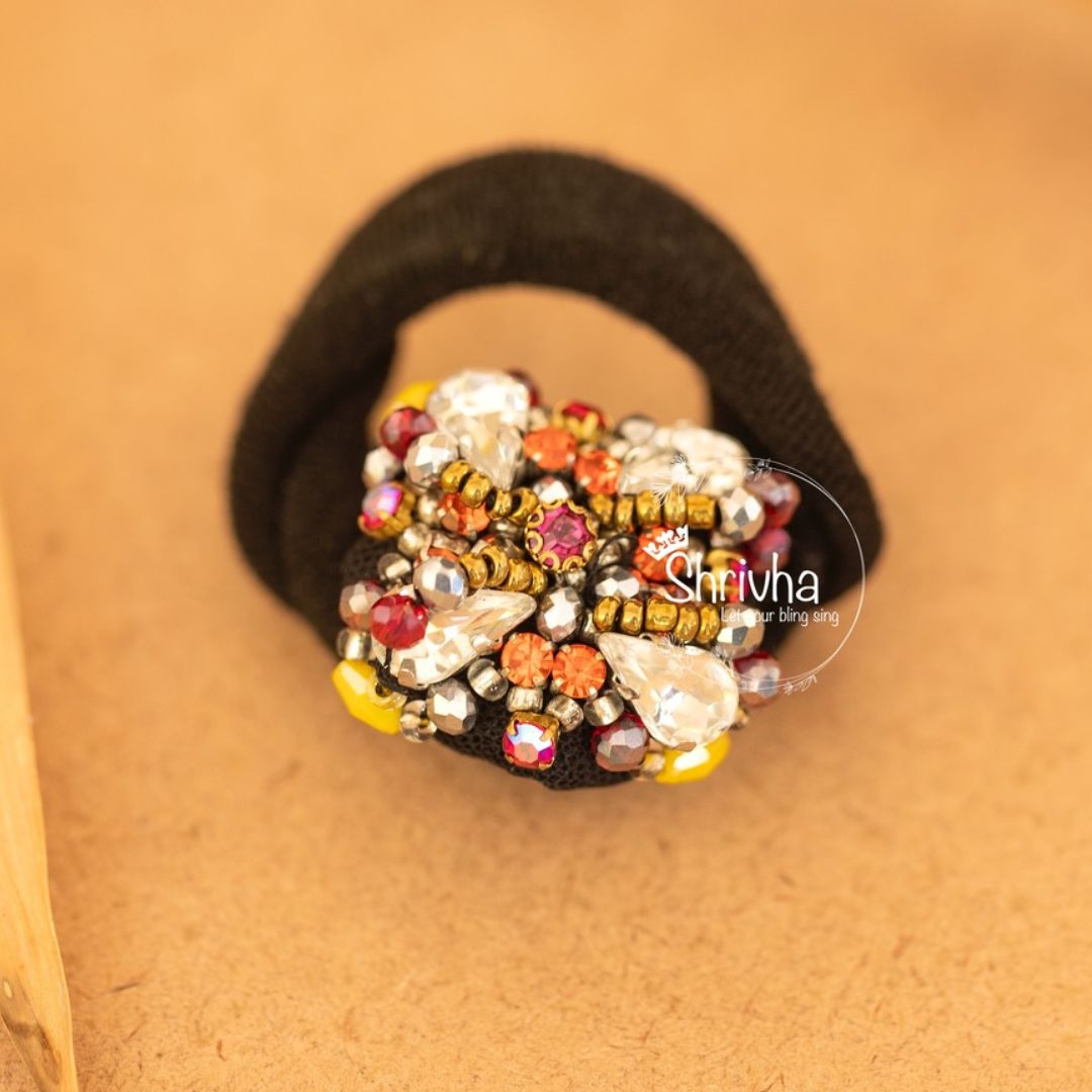 Multicolor Mosaic Beaded Hair Tie – Vibrant Scrunchie