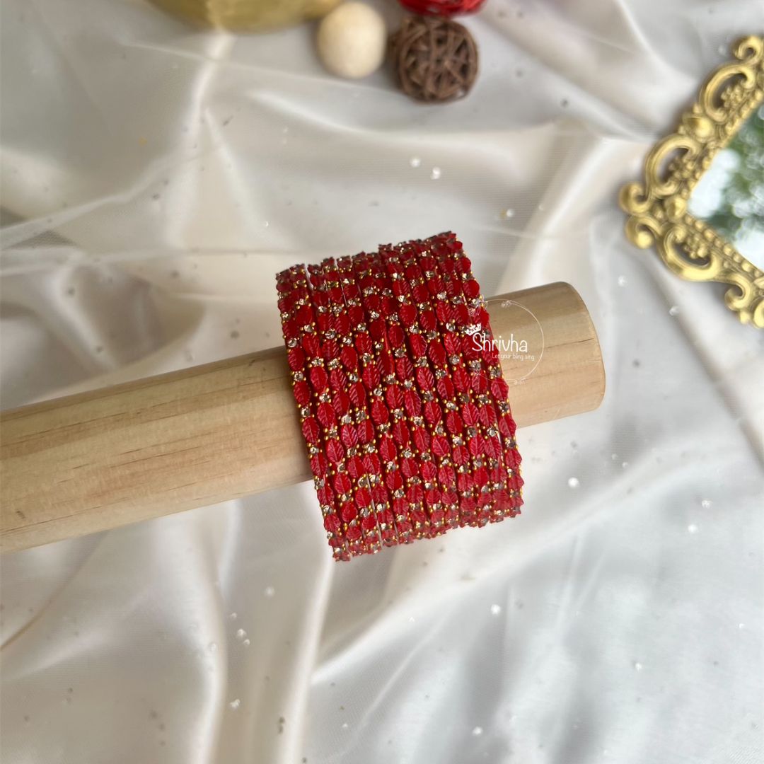 Ethereal Bloom – Elegant Leaf Glass Bangles (12Pc)