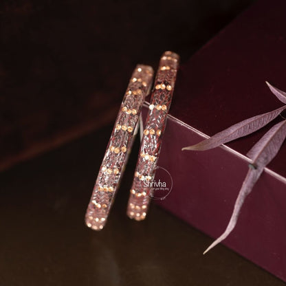 Prism Perfection – Patterned Glass Bangles (2 Pcs)