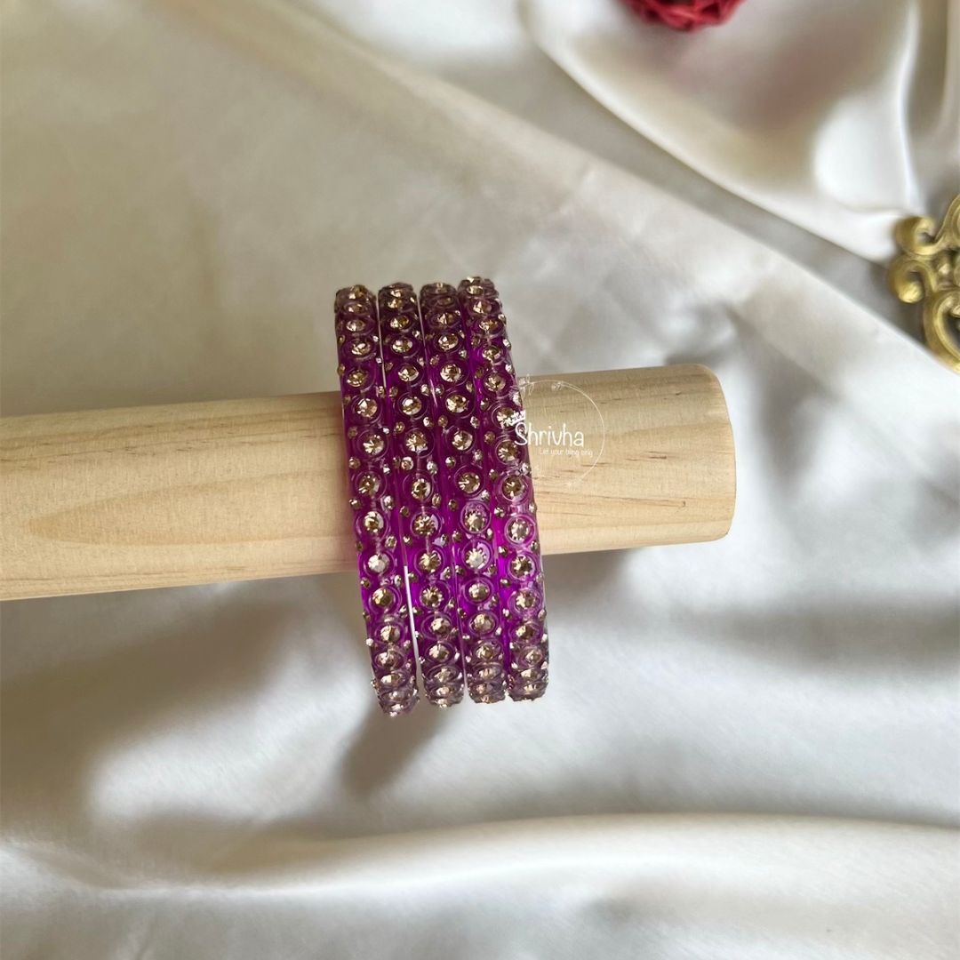 Twilight Reverie – Elegant Glass Bangles (4Pc)