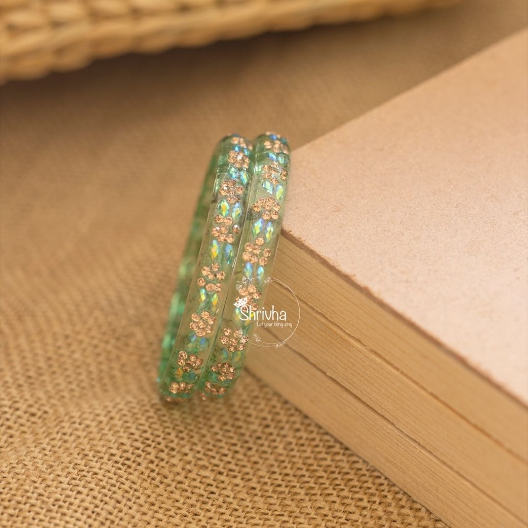Vibrant Horizons – Vibrant Glass Bangles (2 Pcs)