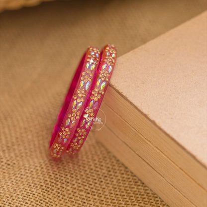 Vibrant Horizons – Vibrant Glass Bangles (2 Pcs)