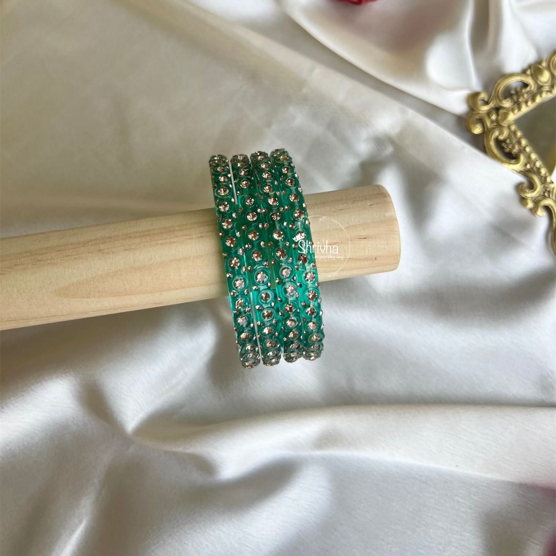 Twilight Reverie – Elegant Glass Bangles (4Pc)