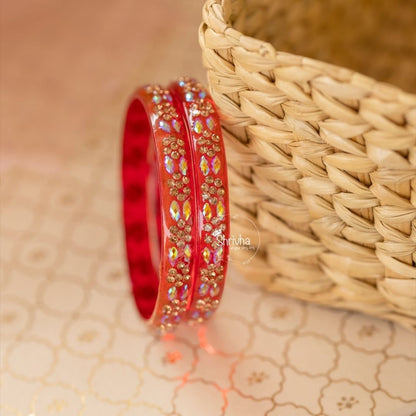 Vibrant Horizons – Vibrant Glass Bangles (2 Pcs)