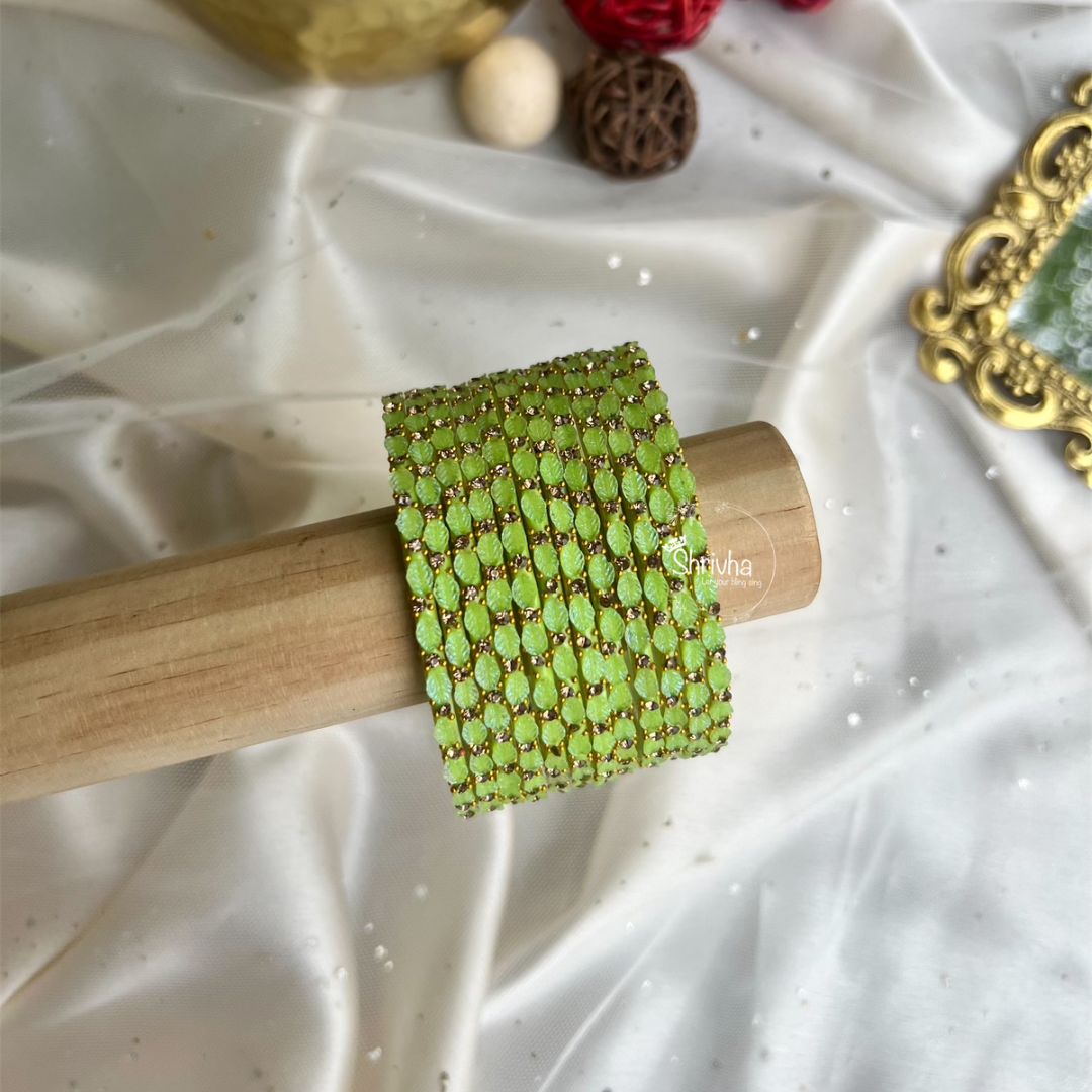 Ethereal Bloom – Elegant Leaf Glass Bangles (12Pc)