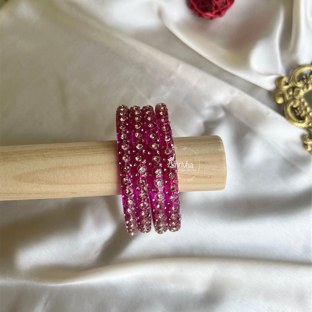 Twilight Reverie – Elegant Glass Bangles (4Pc)