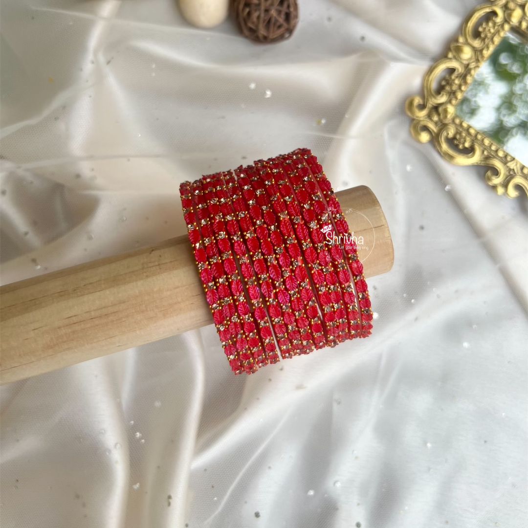 Ethereal Bloom – Elegant Leaf Glass Bangles (12Pc)