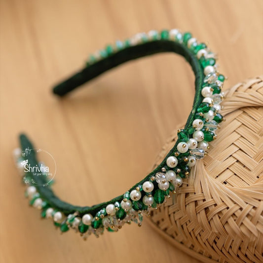 Emerald Enchantment – Pearl Adorned Headband