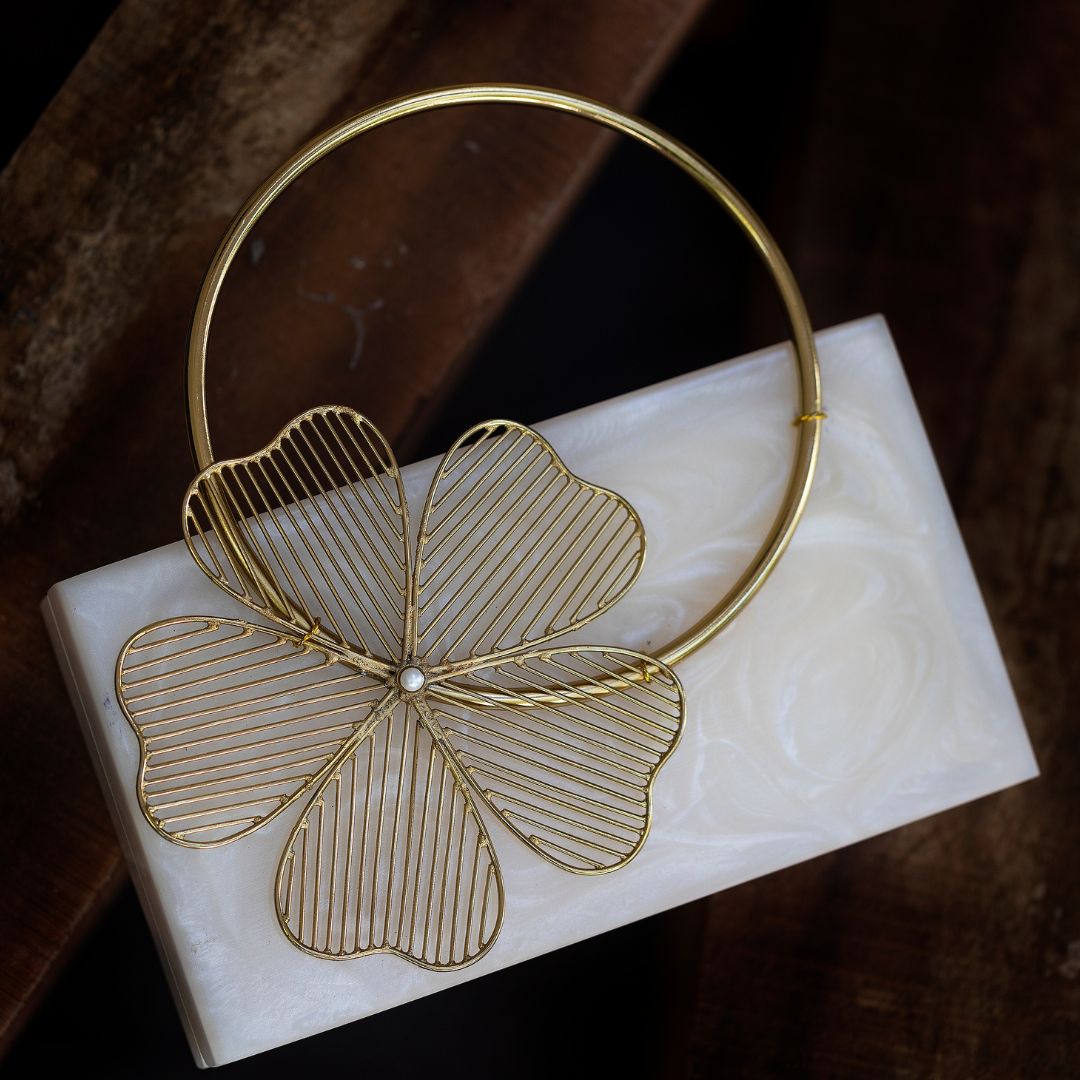 Golden Shamrock – Pearl-Embellished Clutch Purse