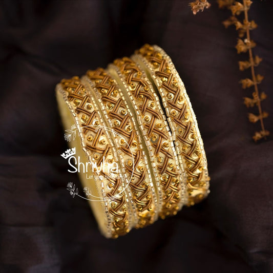 Golden Grandeur – Raw Silk Bangle (1 pc)
