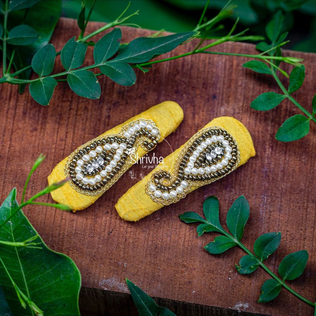 Sunshine Yellow & Beaded Elegance – Tic Tac Clip Set